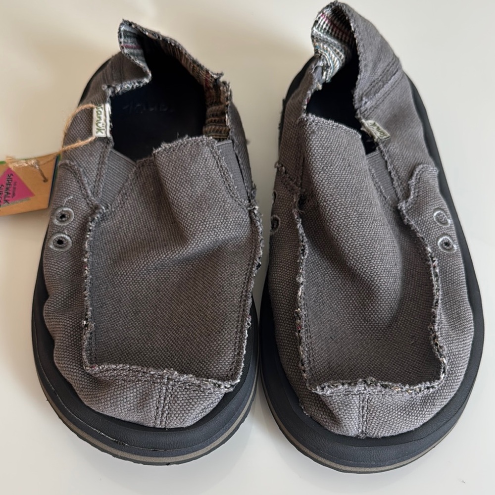 Sanük Stylish Grey  Shoes
